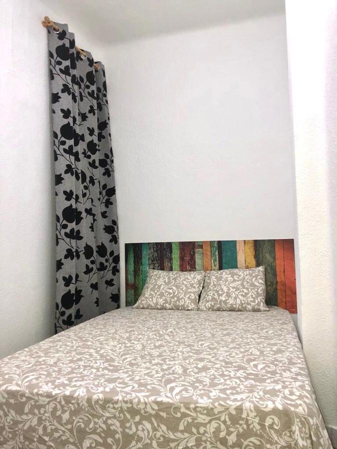 Centro / Ferrocarril 3 Appartement Madrid Buitenkant foto