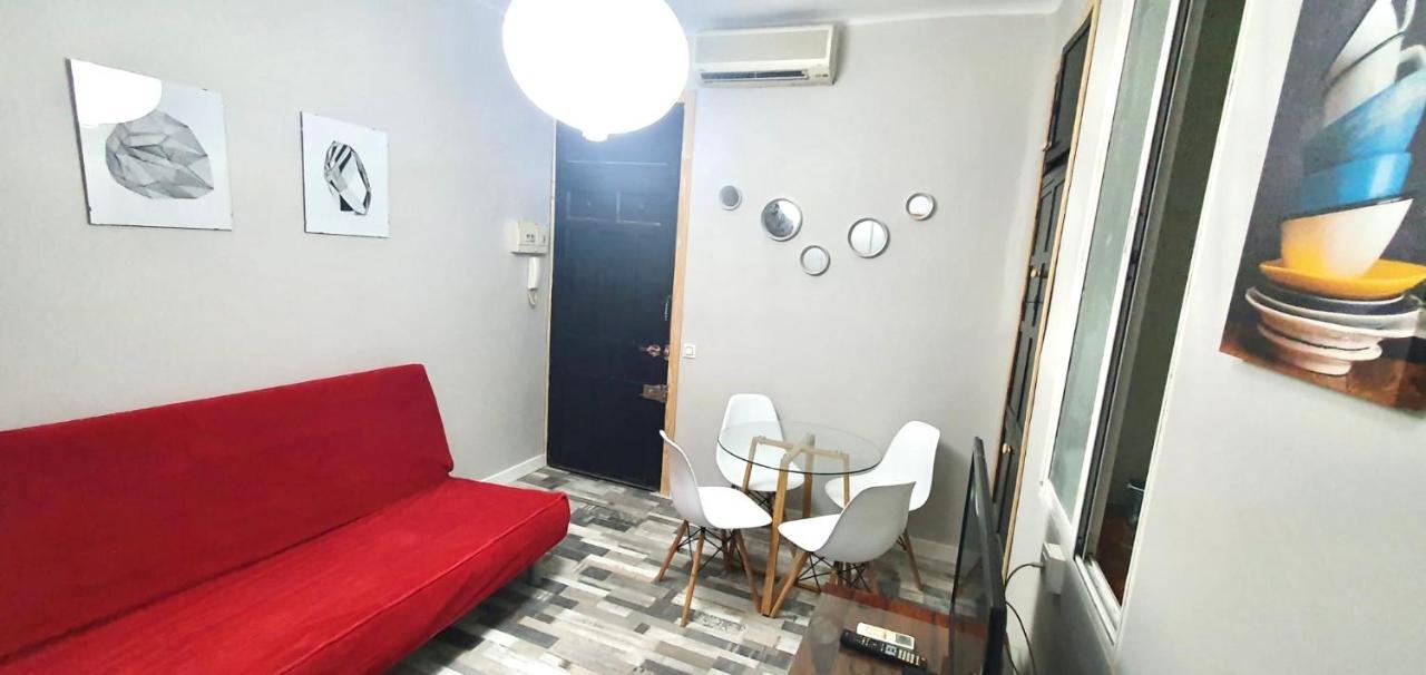 Centro / Ferrocarril 3 Appartement Madrid Buitenkant foto